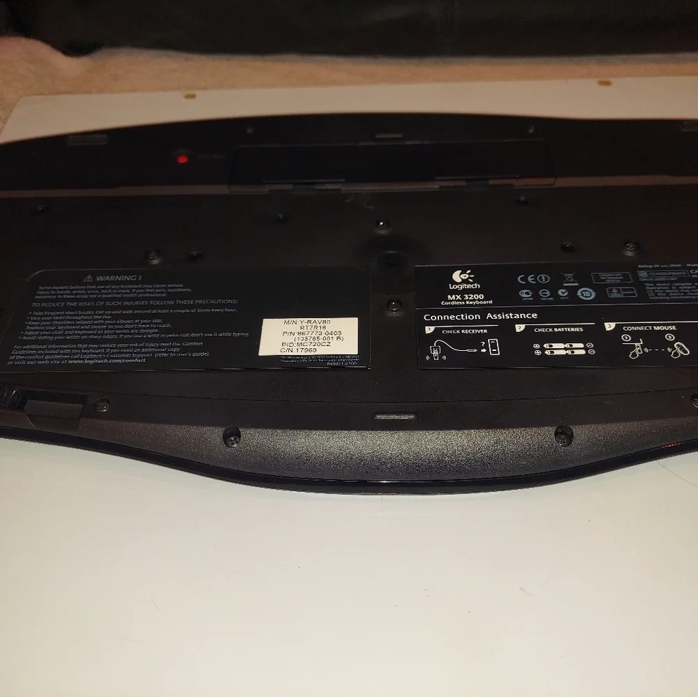 LOGITECH CORDLESS LASER KEYBOARD WITH CORDLESS LASER MOUSE & USB RECEIVER